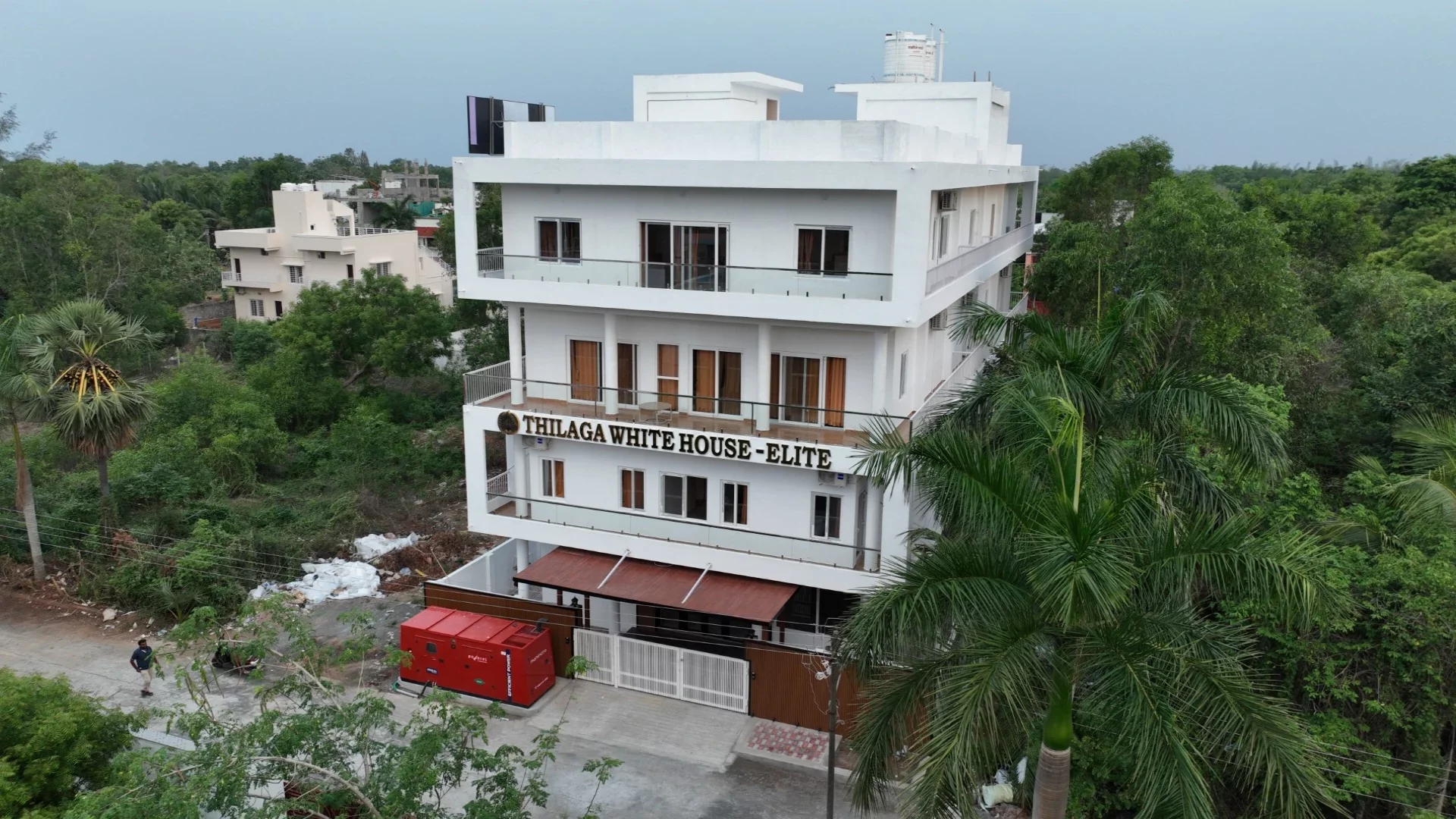 Thilaga White House